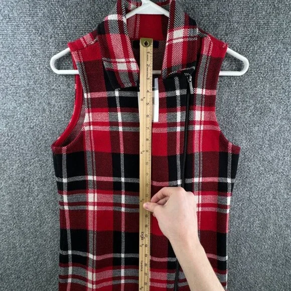 NWT Chaps Women’s Red Plaid Small Vest Zip Up Knit Heavy Warm Winter Sleeveless - Picture 2 of 11